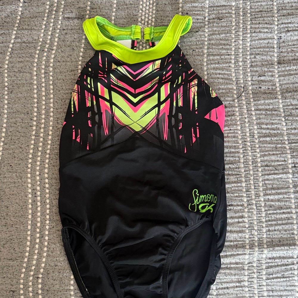 Neon and Black GK Simone Leo